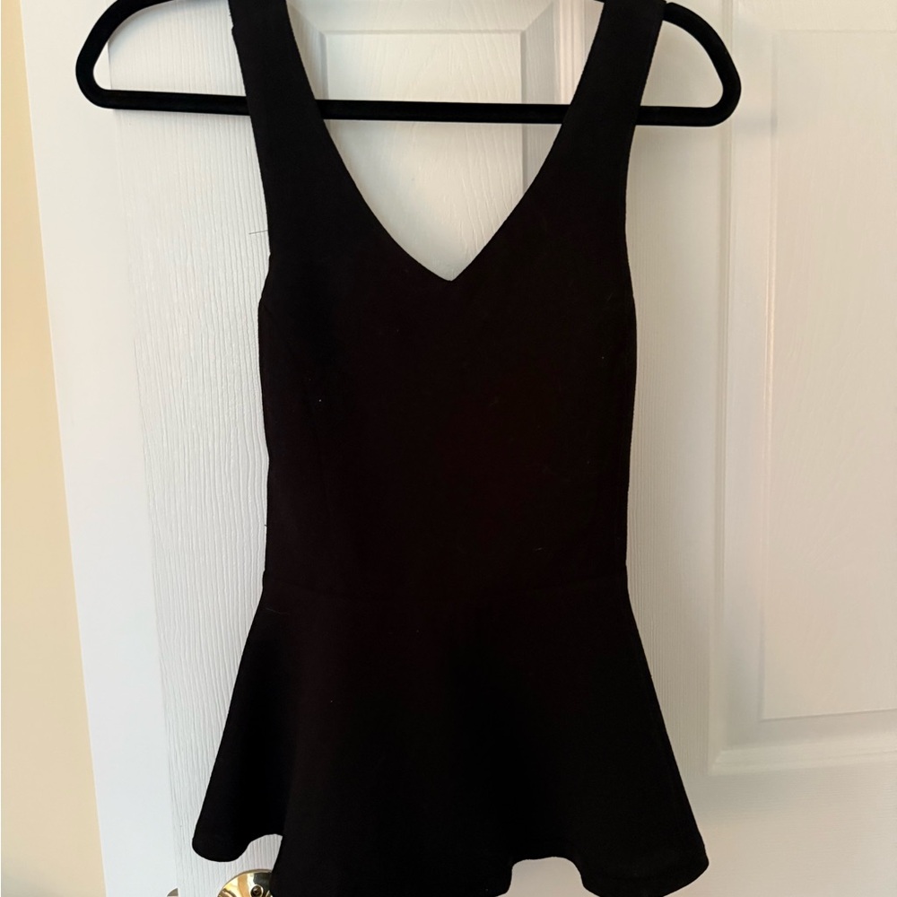 fab'rik Black V-Neck Peplum Camisole